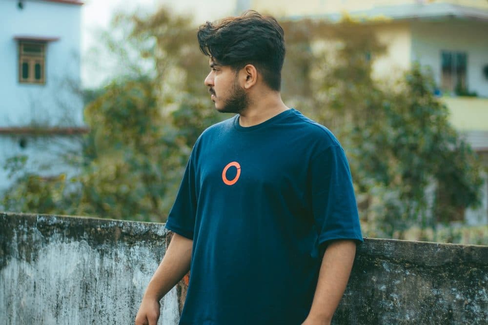 Williams Albon #23 Tee — Blue crew-neck t-shirt worn outdoors